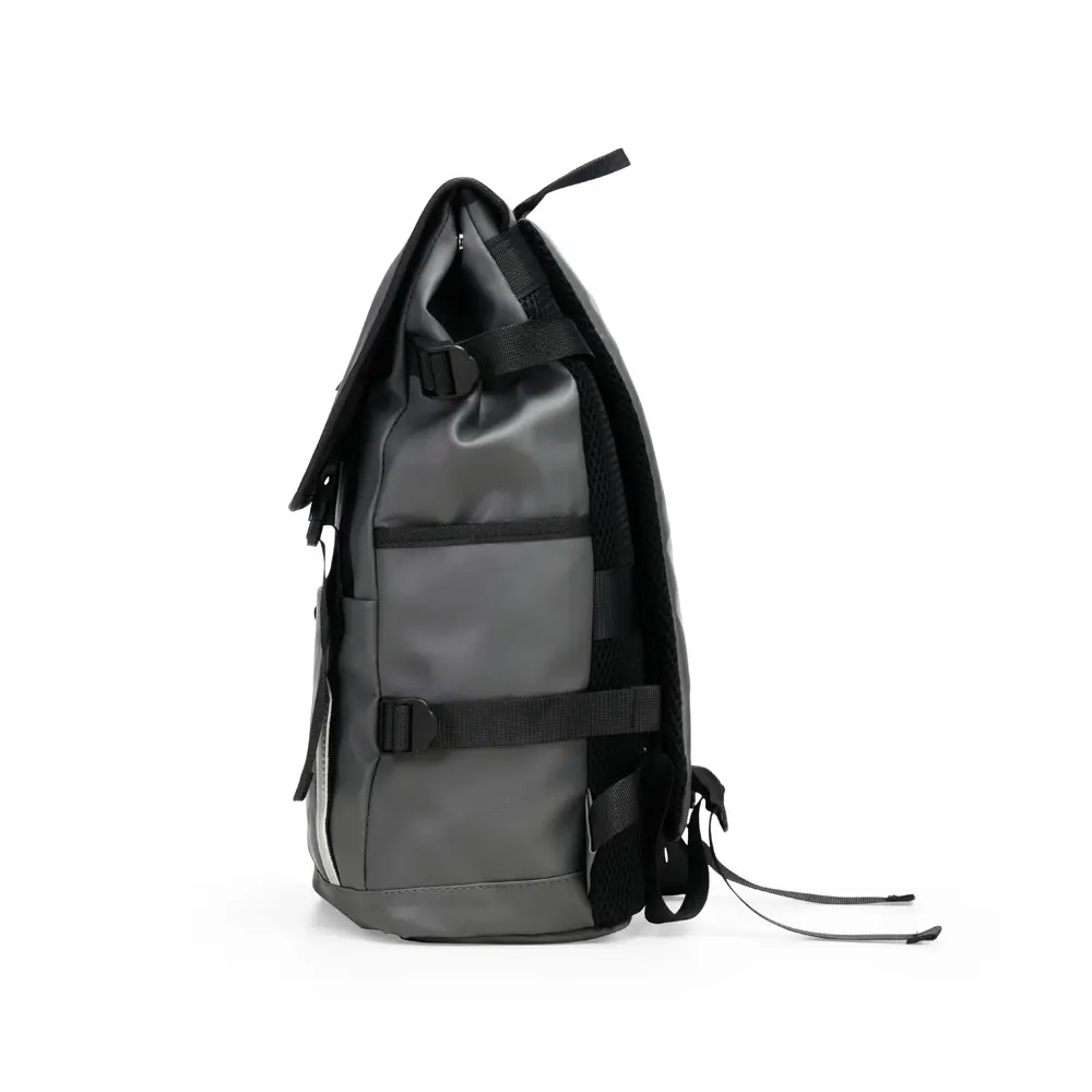 Mochila-Couro-Sintetico-18-Litros-24662d3-1758124339.webp