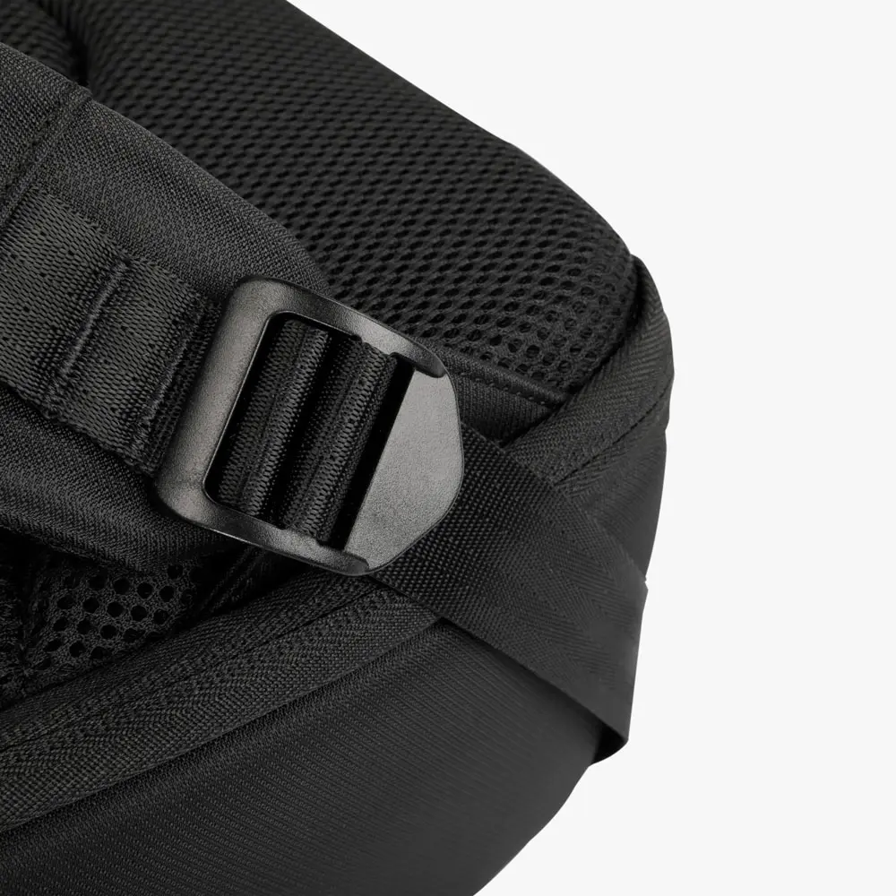 mochila-para-notebook-premium-6-080d098aeebe533de24d1f41c40bed42fb15f4f0.webp