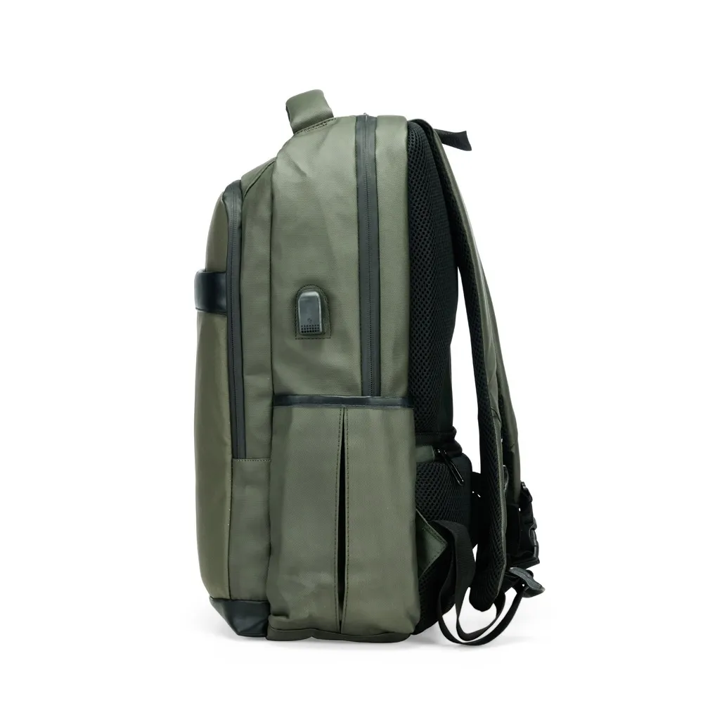 Mochila-Couro-Sintetico-USB-21-Litros-25196d2-1758543871.webp