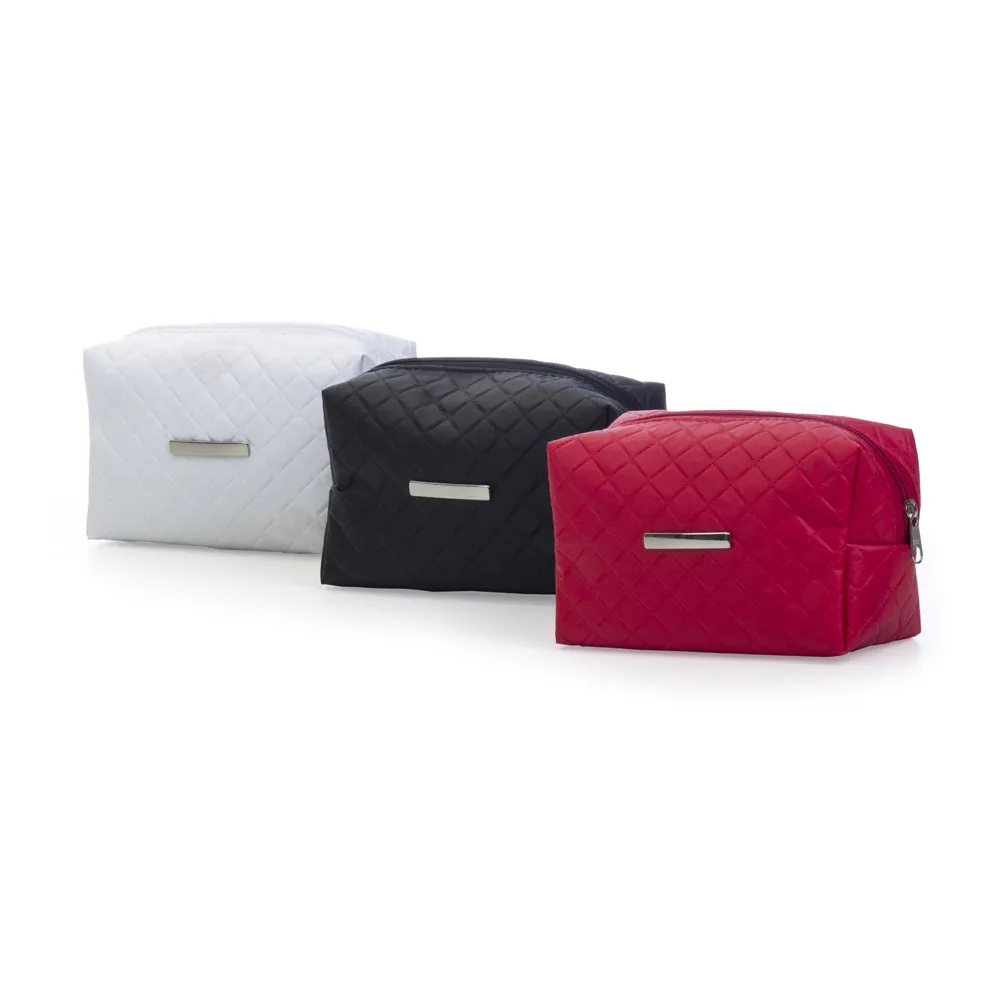 [05440153031] Necessaire Puff Matelassê C/ Detalhe Prata (Branco 05)