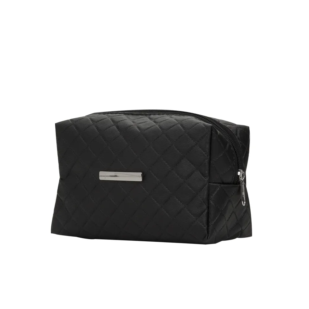 Necessaire Puff Matelassê C/ Detalhe Prata