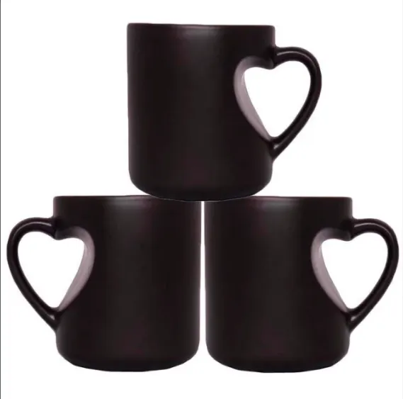 [23040031351] Caneca Magica C/ Alça Coração (1)